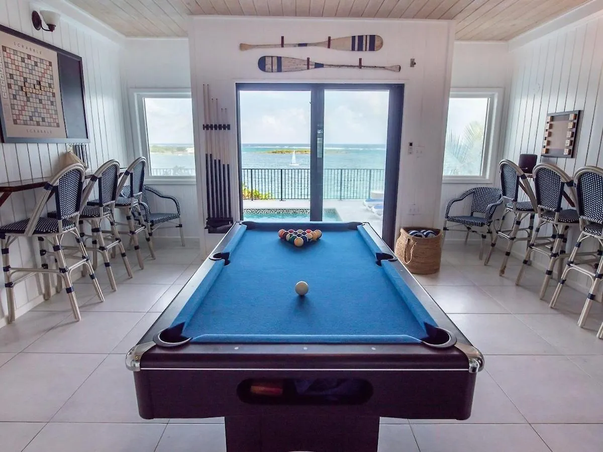 The Seahouse Antigua Seafront Villa Mamora Bay 0*,